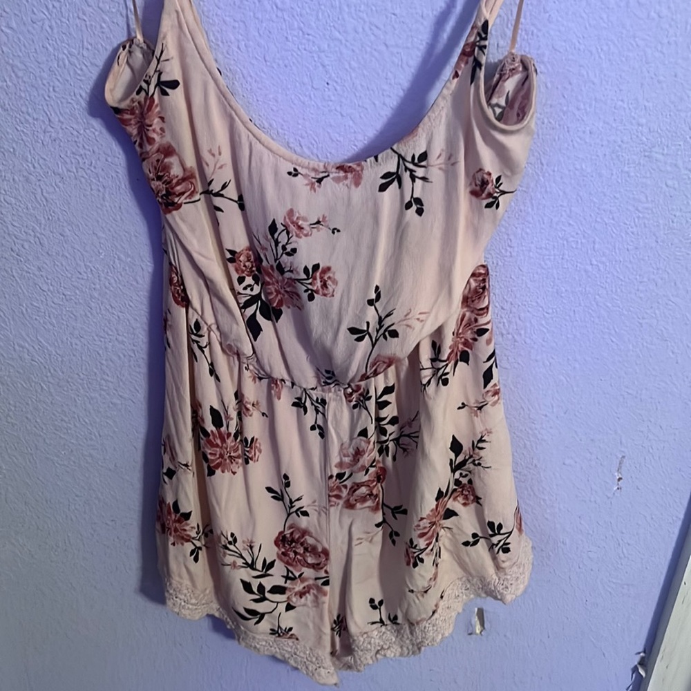 Kendall and Kylie romper short set. Size small